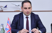 Մի կողմում ՔՊ ժողովրդավարությունն է, մյուսում՝ ինչպես Քոչարյանի կուսակցության կեսը մանդատը դրեց իր որդու համար