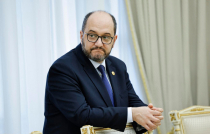 Մի հատ հավաքվեք, որոշեք՝ որ մեկդ է ստիպել, որ թոշակները բարձրացնենք, էդ տարբերակն առաջ տանենք. Հարությունյան