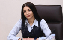 Մարդ ձեր ընտանիքից բան չի հասկանում. հոպարն ասում է՝ լավ չի, եղբոր տղան ասում է՝ լավ է. Հակոբյան