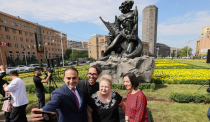 Վահագն Վիշապաքաղ հուշարձանը վերաբացվել է Երևանի կենտրոնում