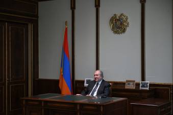 Արմեն Սարգսյանը հանդիպել է «Էրեբունի» ԲԿ գլխավոր տնօրեն Հարություն Քուշկյանի հետ