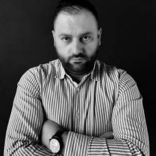 Երևանում մշտական ապրողները , բոլորնզ էլ Երևանցի են բնիկ լինեն, թե ոչ. Ռաֆայել Հովհաննիսյան