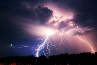 Հնդկաստանի արեւելքում կայծակի հարվածների զոհ Է դարձել 26 մարդ