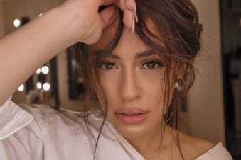 «Տեսնես՝ ինչի՞ն էի այդպես նայում...». Մարիամ Ալեքսանյանի էլեգանտ կերպարը