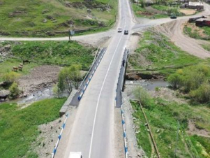 Լոռու մարզի Մեծ Պարնի և Ծաղկաբեր համայնքներով անցնող 6.85 կմ երկարությամբ ճանապարհահատվածը վերականգնվել է