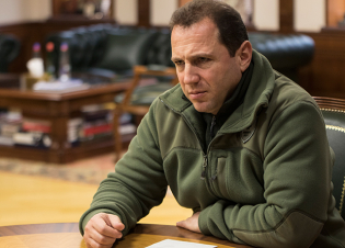 Դավիթ Տոնոյանը սահմանի իրավիճակը ներկայացրել է Անջեյ Կասպրշչիկին