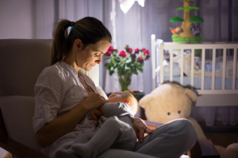 Covid-19-ը և կրծքով կերակրումը. մայրերը նորածիններին վարակը չեն փոխանցում կաթի միջոցով