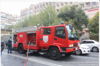 Հրդեհ՝ Արցախի պողոտայի էլեկտրոնիկայի խանութում. դեպքի վայր է մեկնել 4 մարտական հաշվարկ