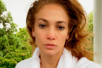 Ջենիֆեր Լոպեսը լուսանկար է հրապարակել առանց դիմահարդարման եւ երկրպագուներին զարմացրել իր երիտասարդությամբ