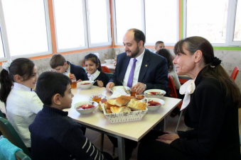 «Դպրոցական սնունդ» ծրագիրը կշարունակվի՝ հասնելով իր բոլոր շահառուներին