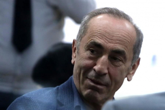  Քոչարյանը փորձում է համախմբել մանր-մունր կուսակցություններ. «Ժամանակ»