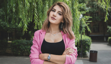 Իննա Խոջամիրյանի նոր սանրվածքը. լուսանկար