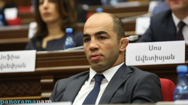 Դիմել եմ Արարատ Միրզոյանին պատգամավորական մանդատս վայր դնելու կապակցությամբ. պատգամավոր