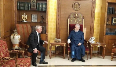 Ն.Ս.Օ.Տ.Տ. Արամ Ա կաթողիկոսն ընդունել է Լիբանանում ՀՀ դեսպան Վահագն Աթաբեկյանին
