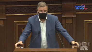 Երեկ դիմել եմ ՊԵԿ նախագահին. Միքայել Մելքումյանը հագուստ, կոշիկ ներկրողների բողոքի մասին