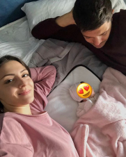 Գուրգեն Դաբաղյանը լուսանկար է հրապարակել կնոջ ու դստեր հետ