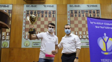 Շախմատի Երևանի առաջին գավաթին տիրեց արցախցի Մանուէլ Պետրոսյանը