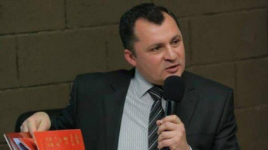 Մահացել է ԵՊՀ հայոց պատմության ամբիոնի վարիչ Արտակ Մովսիսյանը