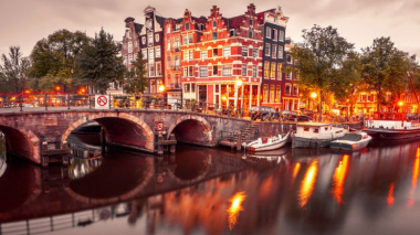 Նիդերլանդների կառավարությունը կհայտարարի կորոնավիրուսի հետ կապված սոցիալական սահմանափակումների նոր փուլի մասին