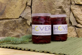 Արդեն կարելի է պատվիրել ոչ միայն արցախցիների պատրաստած ժենգյալով հաց, այլ նաև ճախաթթու և փախլավա