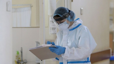 Հայաստանում հաստատվել է կորոնավիրուսով վարակվելու 1785, մահվան՝ 34 նոր դեպք․ վարակվածների ընդհանուր թիվը 130 870 է, մահվան դեպքերինը՝ 2587  