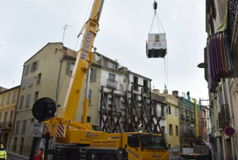  Ֆրանսիայում 300 կիլոգրամ քաշով տղամարդուն տնից դուրս են բերել վերամբարձ կռունկով