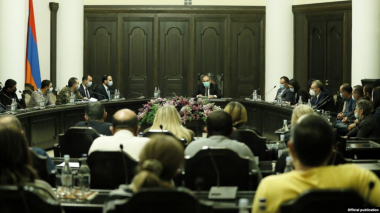 Վարչապետը կրկին հանդիպել է գերեվարված և անհետ կորած անձանց ընտանիքների անդամների հետ