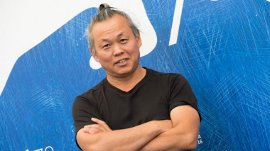 COVID-19-ի առաջացրած բարդացումների հետևանքով վախճանվել է հարավկորեացի նշանավոր կինոռեժիսոր Կիմ Կի Դուկը