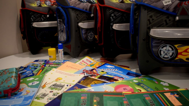 415 արցախցի աշակերտների կտրվեն դպրոցական պայուսակներ ու պարագաներ. Աննա Հակոբյան