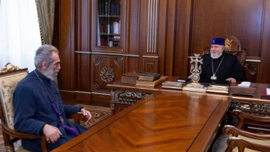 Գարեգին Բ-ն և Պարգև Սրբազանը քննարկել են Արցախի թեմի գործունեությանը և սրբավայրերին վերաբերող հարցեր