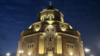 Հունվարի 6-ին Հայ առաքելական սուրբ եկեղեցին տոնում է Սուրբ Ծնունդը