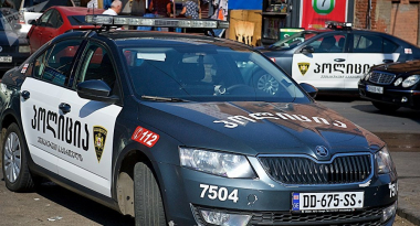 Վրաստանում ազատ են արձակել նախկին ոստիկանի կողմից պատանդ վերցվածներին