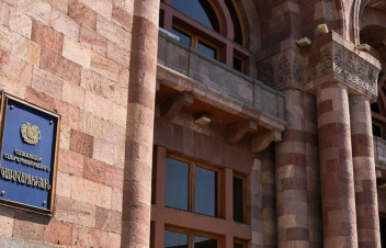 Վահան Պապիկյանը կազատվի վարչապետի աշխատակազմի գործերի կառավարչի պաշտոնից