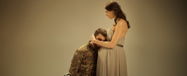 Ռիչարդ Մադլենյան և Ստելլա - Կթնդա Հայի երգը (ՊՐԵՄԻԵՐԱ)