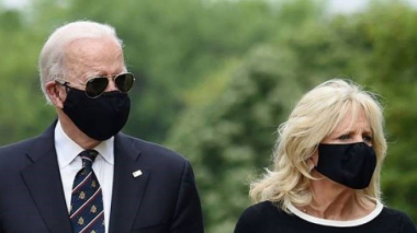 Բայդենը եւ նրա կինը հարգել են Կոնգրեսում անկարգությունների ժամանակ զոհված ոստիկանի հիշատակը