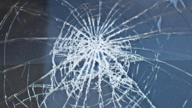 Իսակովի պողոտայում միմյանց են բախվել Nissan-ն ու KIA-ն. վարորդները տեղափոխվել են հիվանդանոց