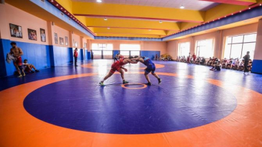 Ըմբիշները մեկնում են Կիև