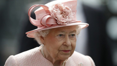 Մեծ Բրիտանիայի թագուհին կորոնավիրուսի համավարակը համեմատել է ժանտախտի հետ