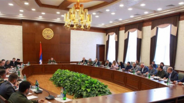 Արցախի նախագահ Արայիկ Հարությունյանը հրավիրել է Անվտանգության խորհրդի ընդլայնված նիստ
