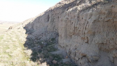 «Քաղաքատեղի Արտաշատ» հուշարձանի տարածքում փլուզվել է ուրարտական աղյուսե պարսպապատը