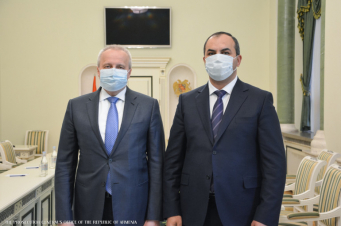 Արթուր Դավթյանն ընդունել է ՀՀ-ում ՌԴ դեսպան Սերգեյ Կոպիրկինին. քննարկվել են նաև ՌԴ գլխավոր դատախազի առաջիկա այցին վերաբերող հարցեր