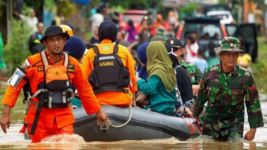 Ինդոնեզիայում հեղեղումների եւ սողանքների զոհերի թիվը հասել Է 55-ի