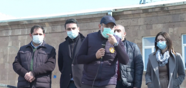 Ճանապարհաշինությունը՝ կառավարության առաջնահերթությունների թվում. Փաշինյան (տեսանյութ)