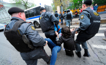 Amnesty International-ը հաղորդում է համաճարակի պատճառով մարդու իրավունքների խախտումների մասին