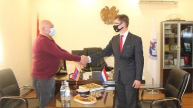 Նիդերլանդների դեսպանը կարևորել է շուտափույթ ականազերծումը Հայաստանում