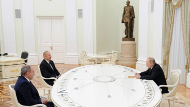 Փաշինյանը ներկայացրեց պատերազմի ընթացքում Պուտին-Ալիև զրույցի և ՌԴ նախագահի հետ իր հեռախոսազրույցի մանրամասները