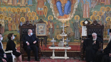 Իմ աղոթքները զավակի կորստի ցավը կրող ծնողների հետ են. ՀՀ նախագահը հյուրընկալվել է Համայն Վրաստանի կաթողիկոսին