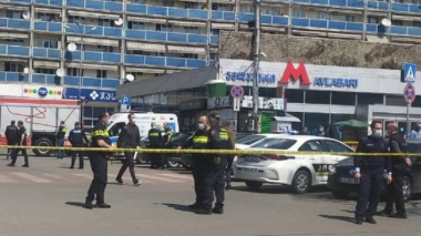 Թբիլիսիում ձերբակալվել է բանկում պատանդներ վերցրած անձը