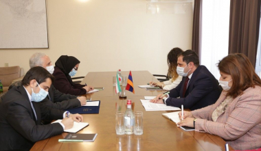 Նախարարը Պապիկյանն ընդունել է Հայաստանում Իրանի դեսպանին