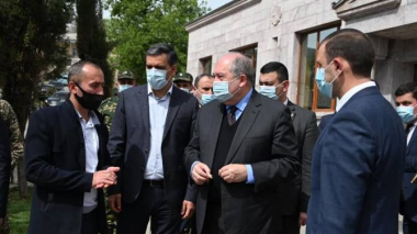 Դավիթ Բեկում ՀՀ նախագահն ու ՄԻՊ-ը քննարկել են պատերազմից հետո գյուղի հետ կապված իրավիճակը